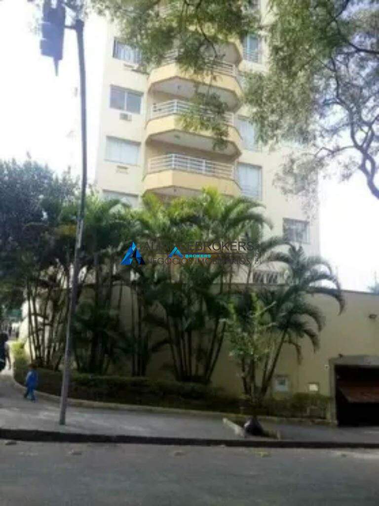 Apartamento à venda com 3 quartos, 230m² - Foto 2