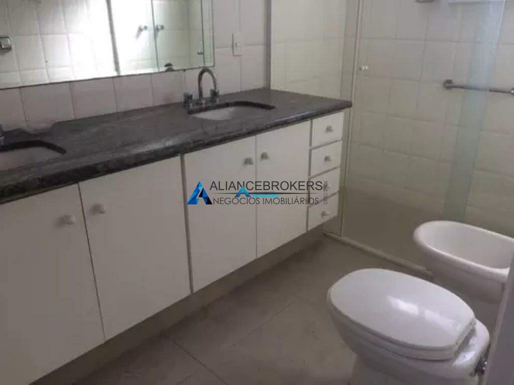 Apartamento à venda com 3 quartos, 230m² - Foto 6