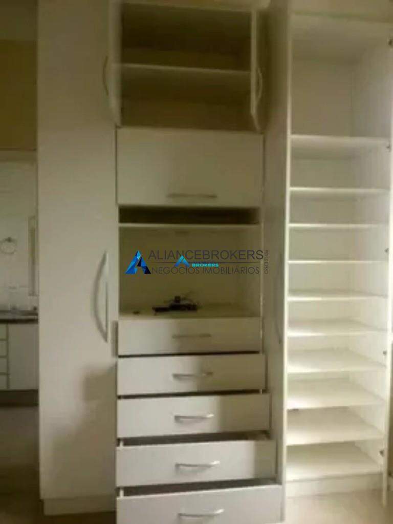 Apartamento à venda com 3 quartos, 230m² - Foto 10