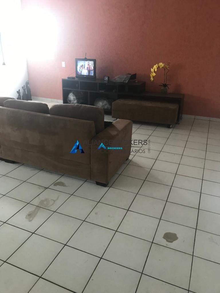 Casa à venda com 3 quartos, 341m² - Foto 16