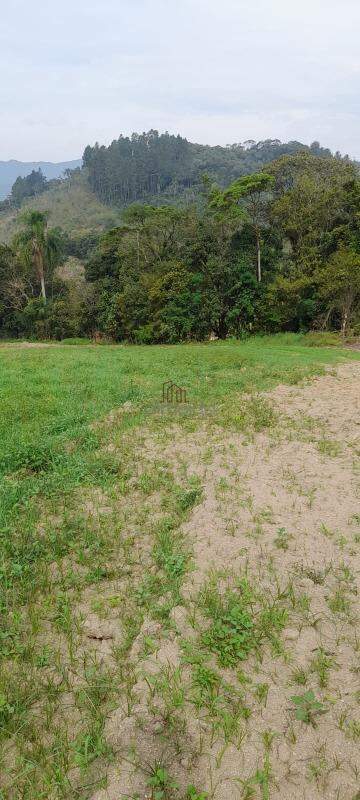 Lote/Terreno de no bairro ARATACA, em São João Batista | Eu Corretor