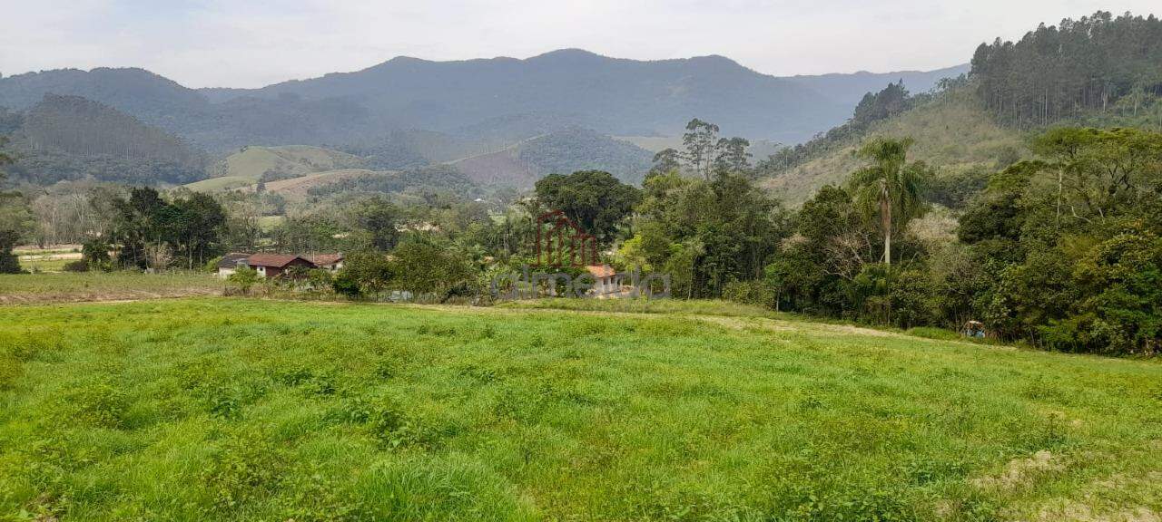 Lote/Terreno de no bairro ARATACA, em São João Batista | Eu Corretor