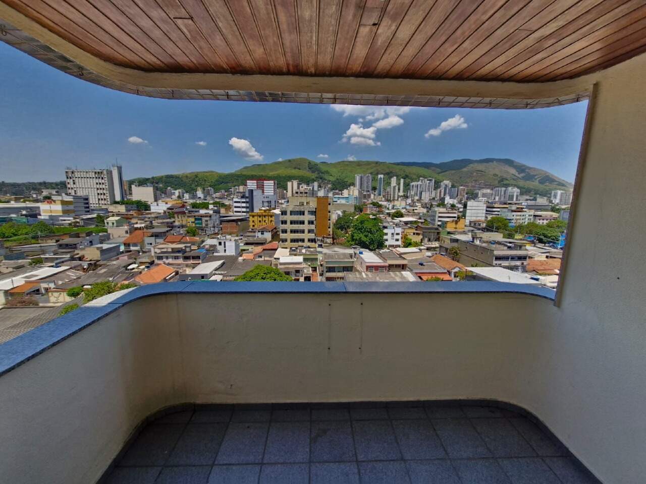Apartamento para aluguel no Centro: 