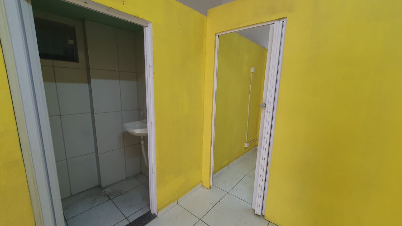 Loja para aluguel no Cabuçu: 