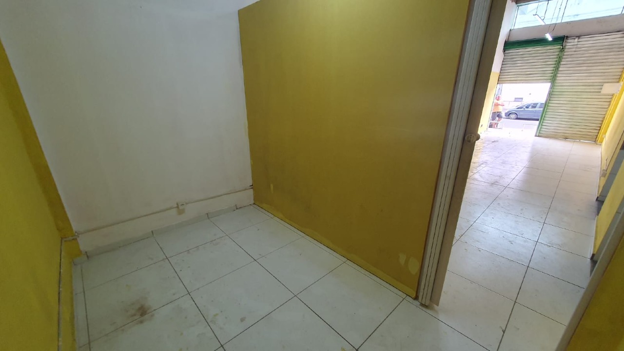 Loja para aluguel no Cabuçu: 