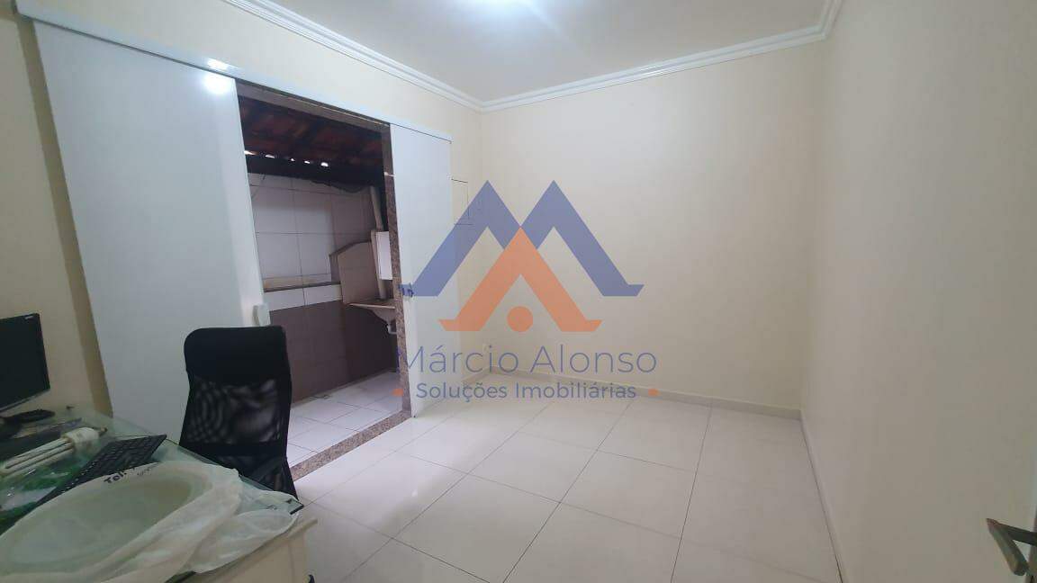 Casa para aluguel no Prata: 