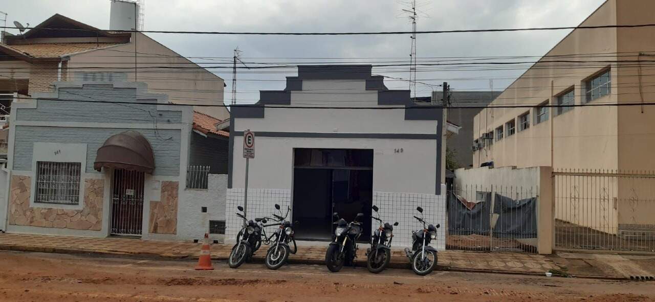 Casa à venda no Centro: 