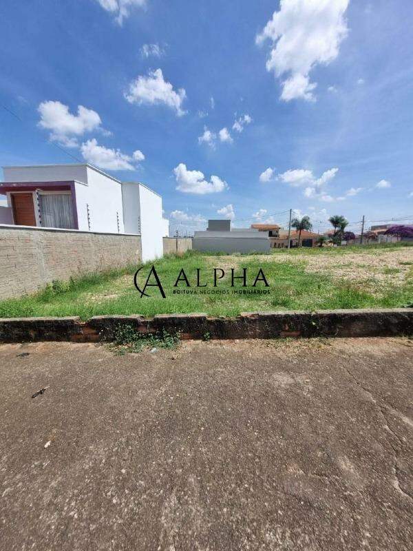 Terreno à venda no Parque Ecológico: 