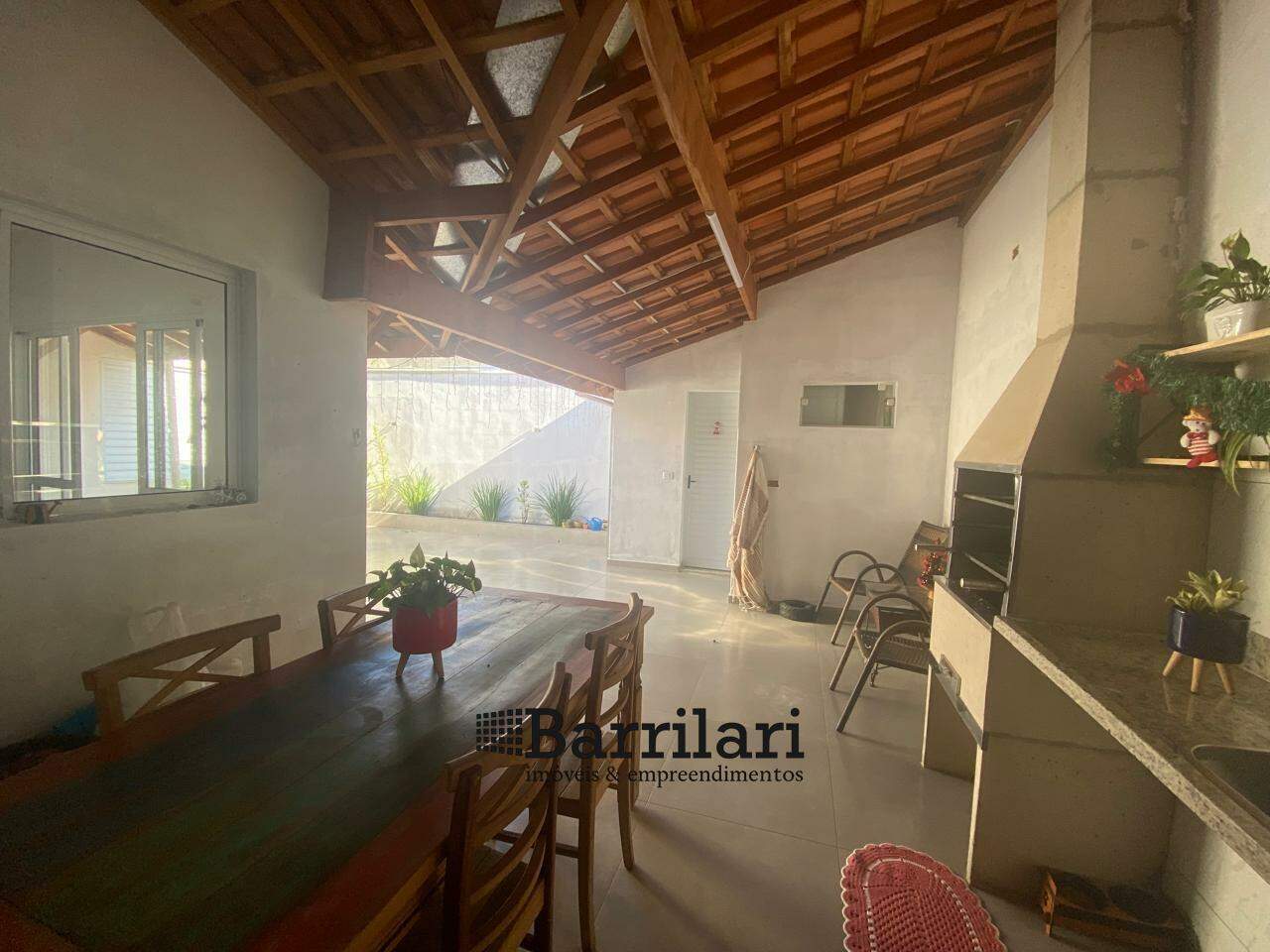 Casa à venda no Residencial Água Branca: 