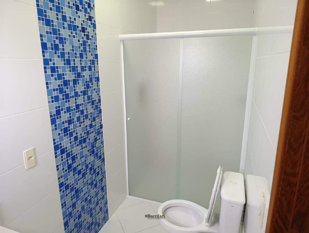 Casa em condomínio à venda no Jardim Sartorelli: 