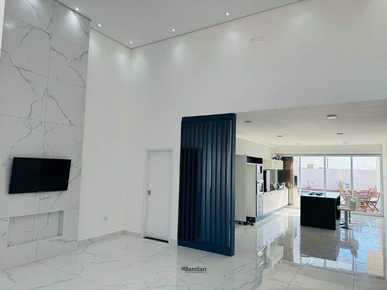 Casa em condomínio à venda no Portal das Estrelas III: 