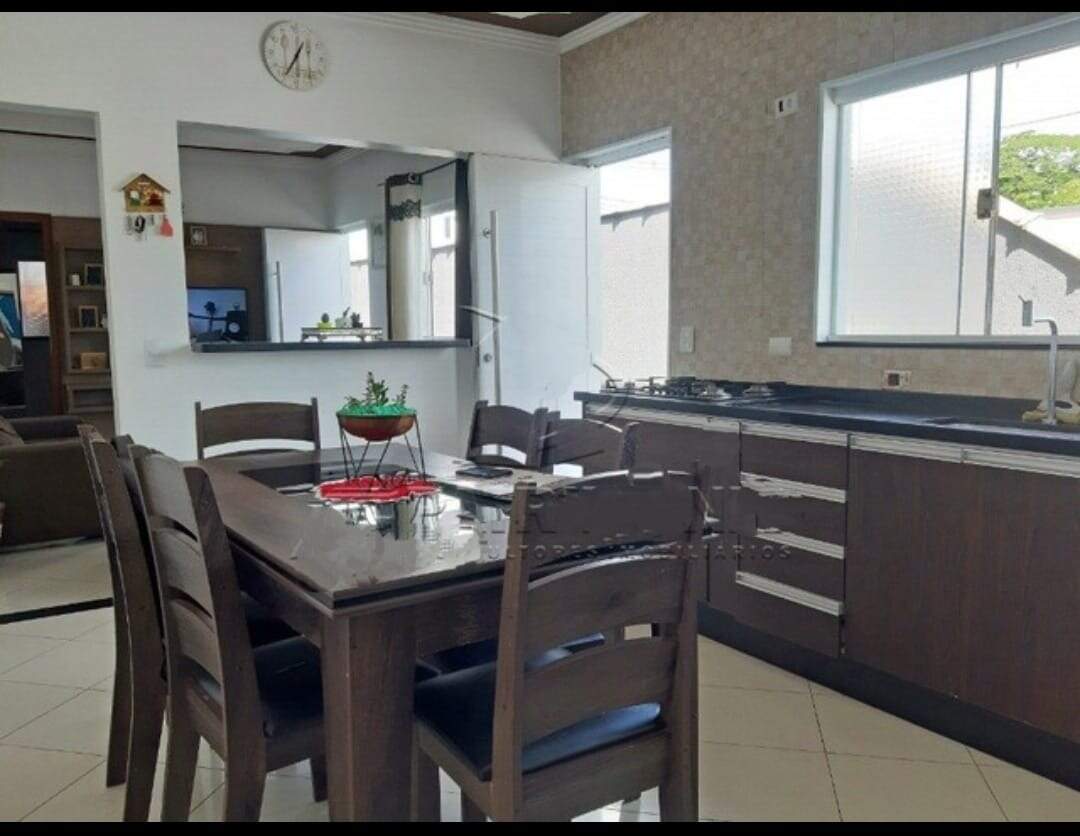 Casa à venda no Jardim Santa Cruz: 