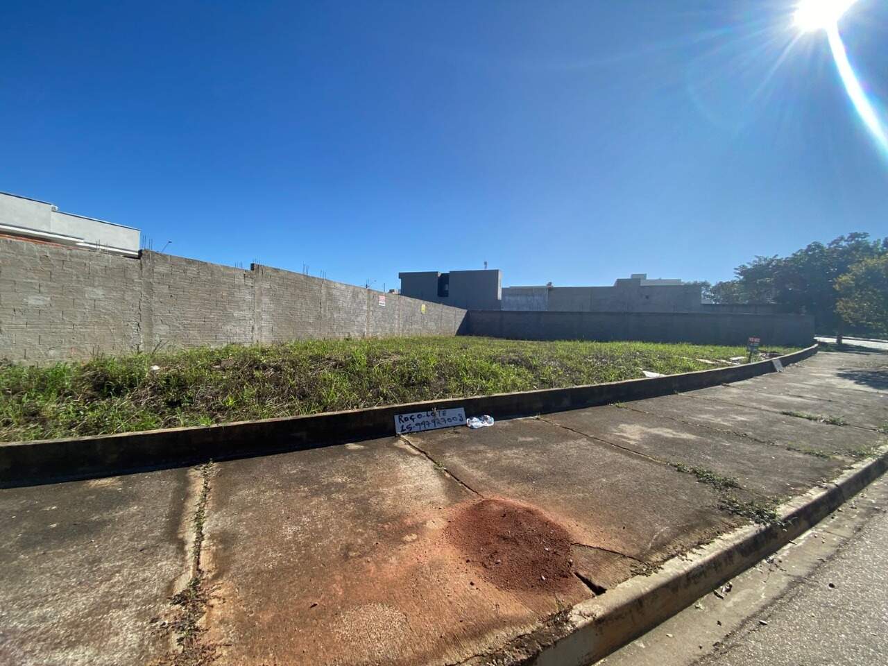 Terreno à venda no Vila dos Ipês: 