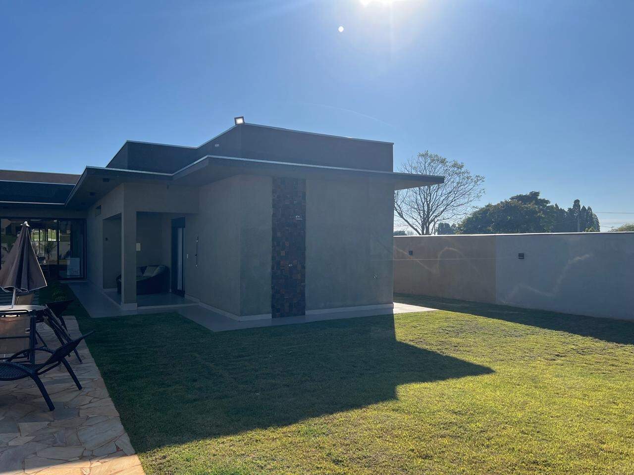 Casa em condomínio à venda no Residencial Jatobá I: 