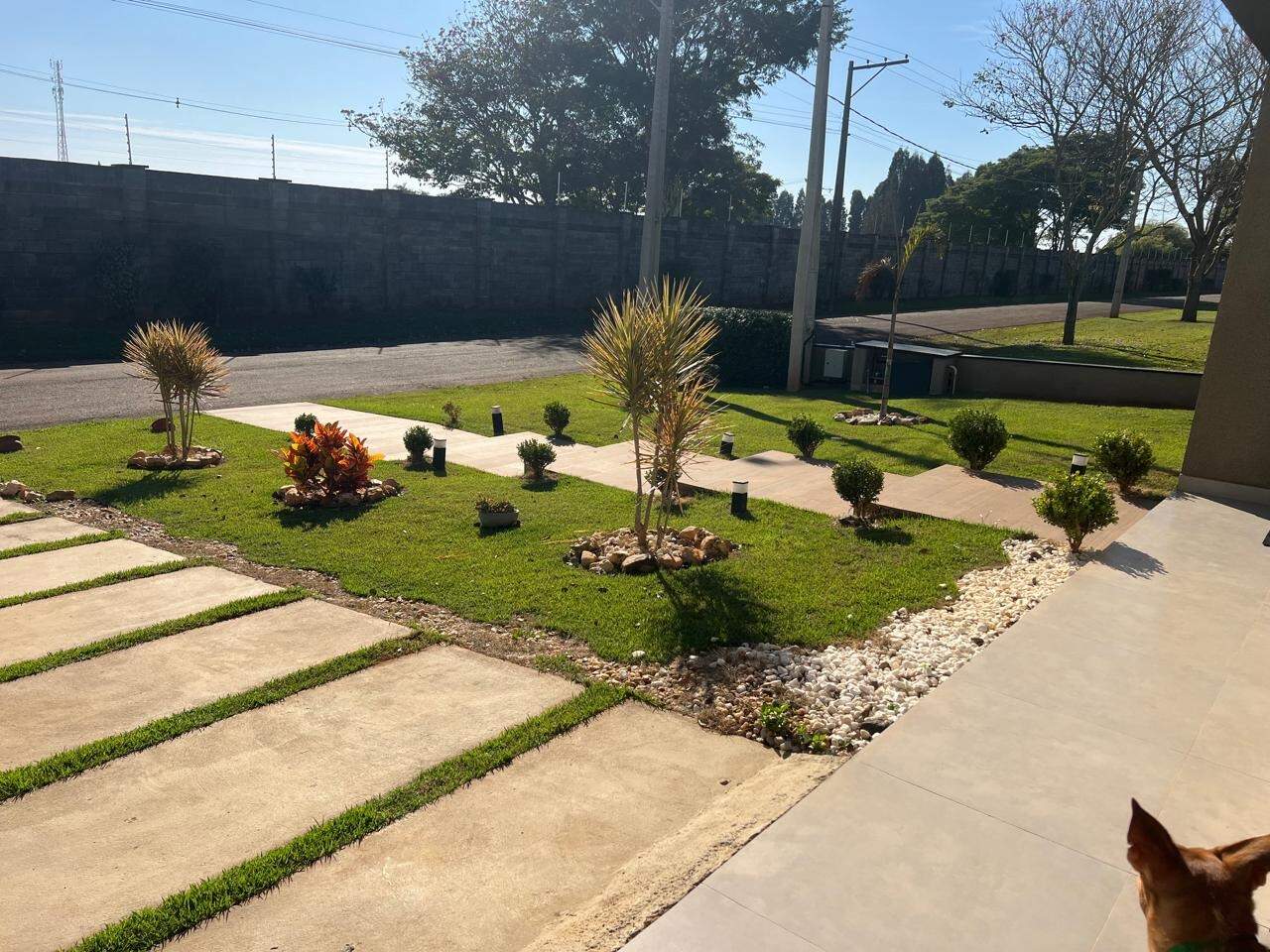 Casa em condomínio à venda no Residencial Jatobá I: 