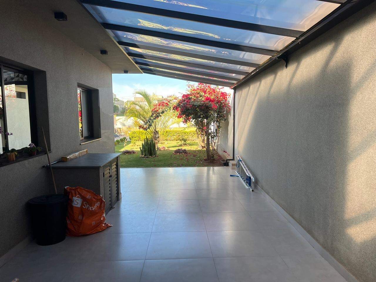 Casa em condomínio à venda no Residencial Jatobá I: 