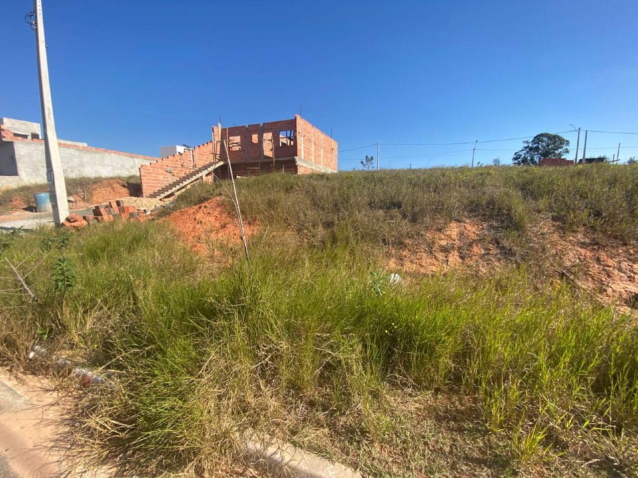Terreno à venda no Vila dos Ipês: 