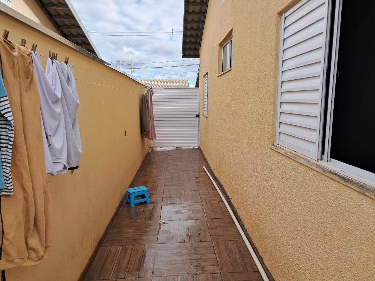 Casa em condomínio à venda no Portal Ville Primavera: 