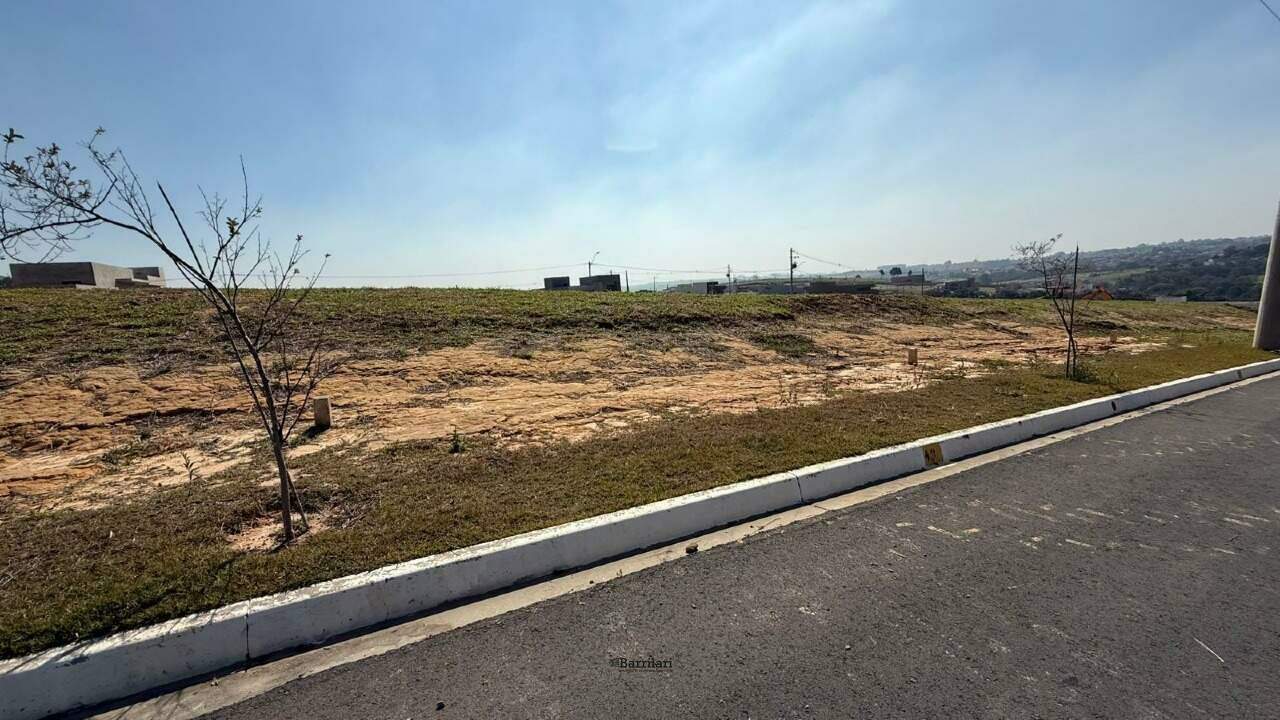 Terreno à venda no Vila dos Ipês: 