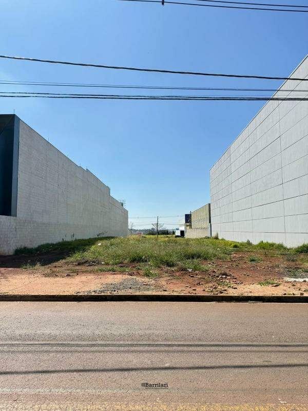 Terreno à venda no Centro Empresarial Castelo Branco: 