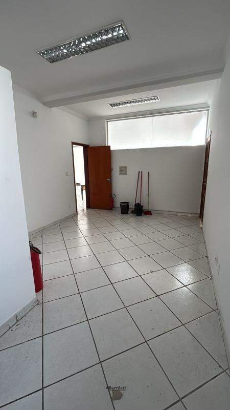 Ponto para aluguel no Centro: 