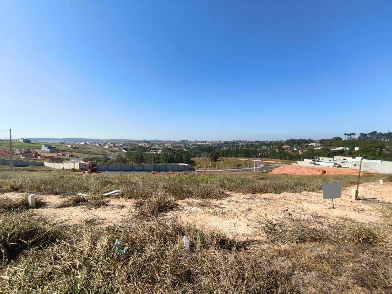 Terreno à venda no Vila dos Ipês: 