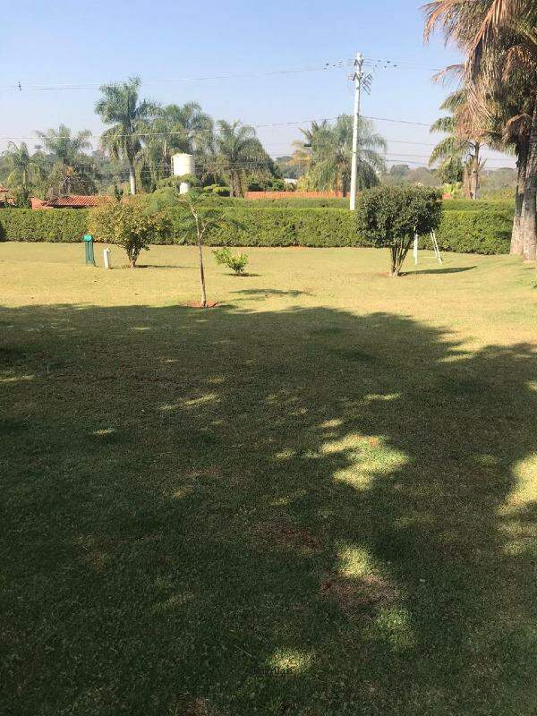 Terreno à venda no Fazenda Castelo: 