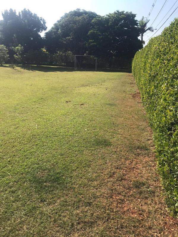 Terreno à venda no Fazenda Castelo: 