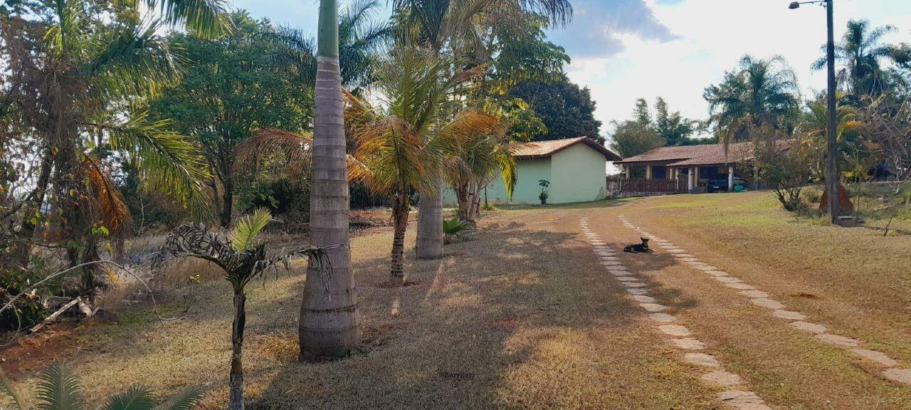 Sítio à venda no Parque das Árvores: 
