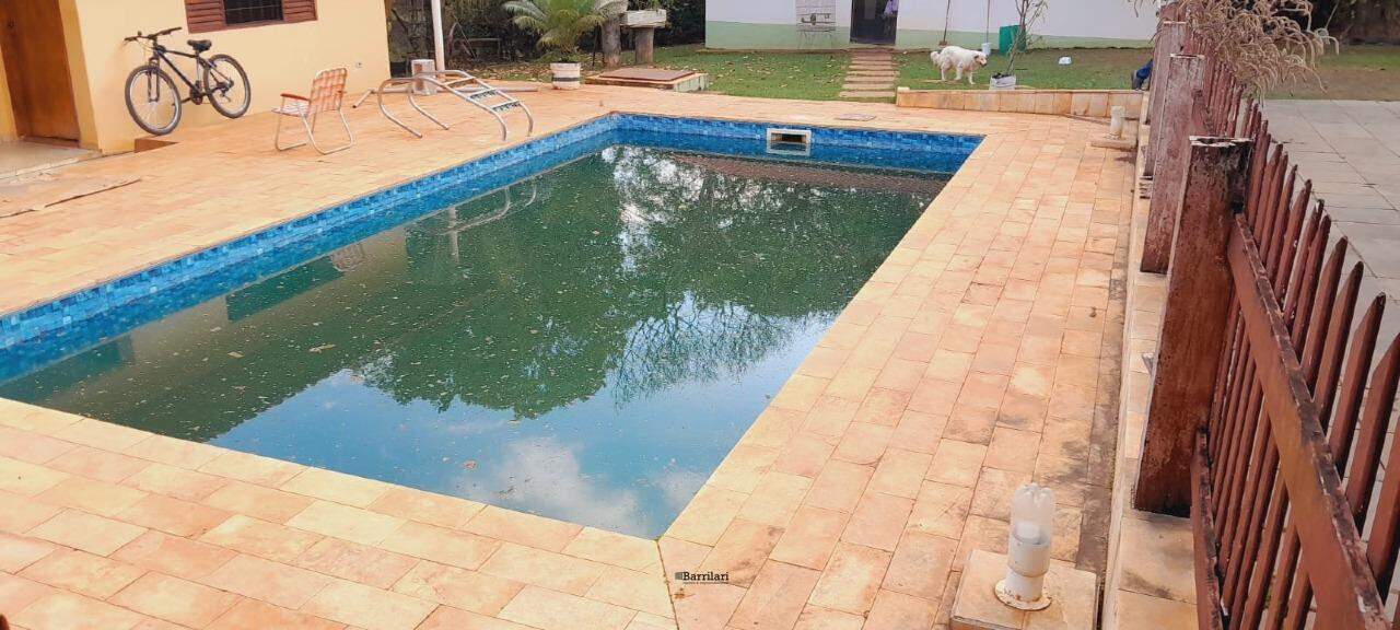 Sítio à venda no Parque das Árvores: 
