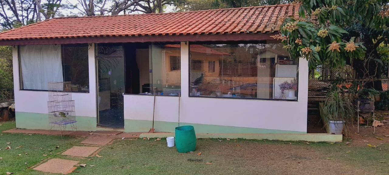 Sítio à venda no Parque das Árvores: 