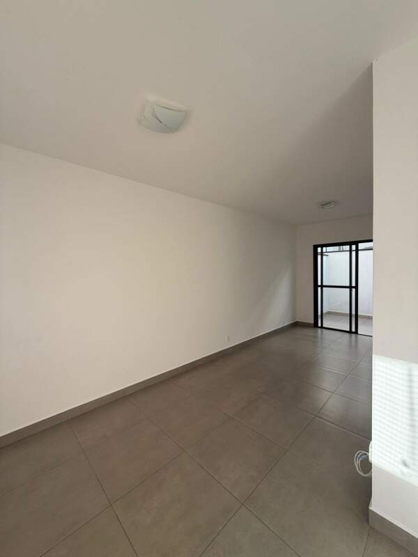 Casa em condomínio para aluguel no Residencial Del Lorenzi: 