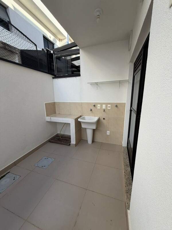 Casa em condomínio para aluguel no Residencial Del Lorenzi: 
