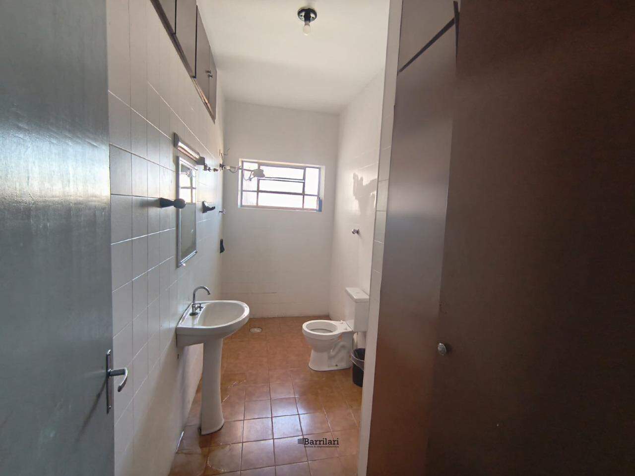 Casa comercial à venda no Centro: 
