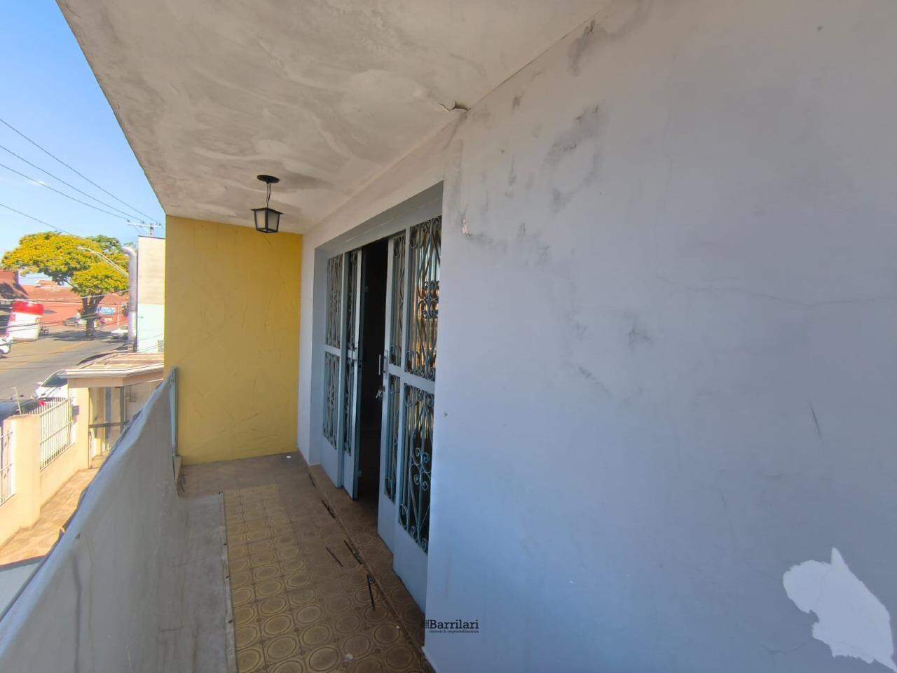 Casa comercial à venda no Centro: 