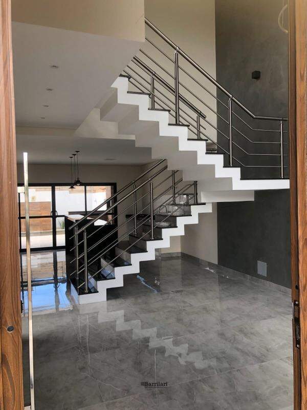 Casa em condomínio à venda no Residencial Bosques dos Ipês: 