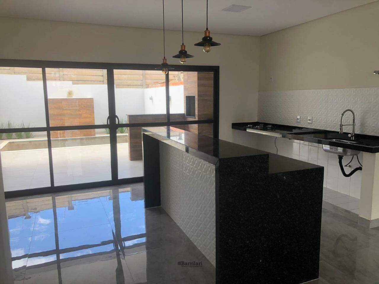 Casa em condomínio à venda no Residencial Bosques dos Ipês: 