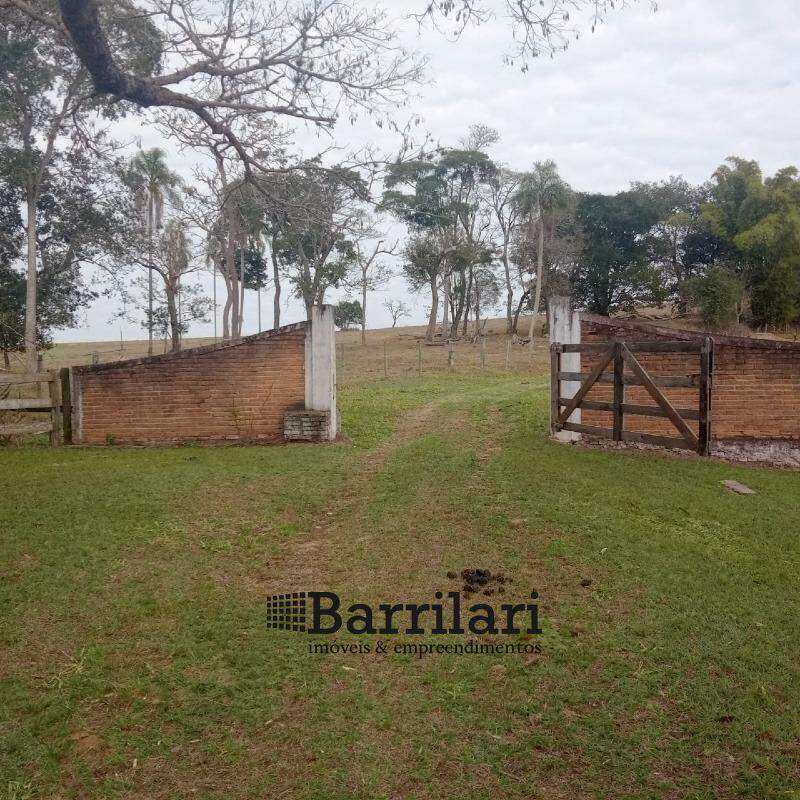 Fazenda à venda no Área Rural de Bofete: 