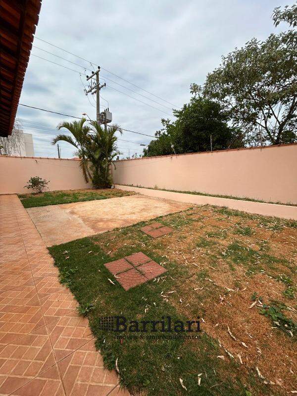 Casa à venda no Parque Ecológico I: 