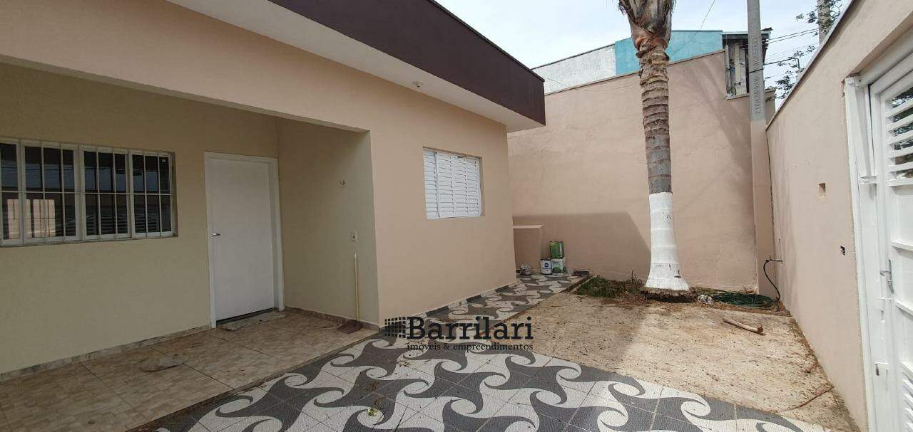 Casa à venda no Residencial Água Branca: 
