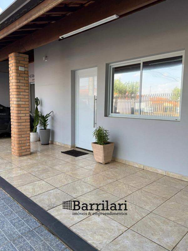 Casa à venda no Parque Ecológico I: 