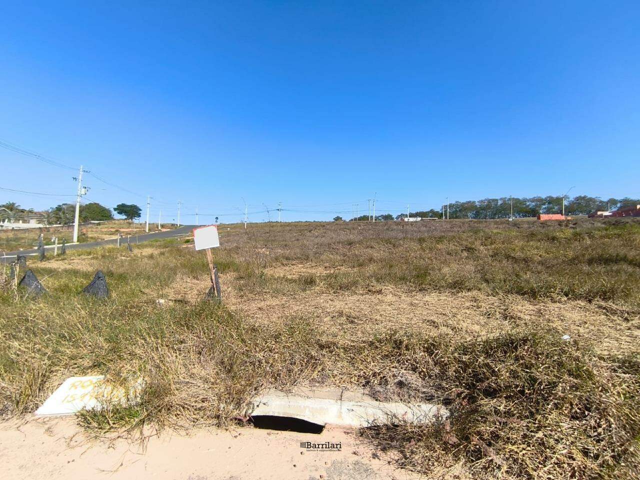 Terreno à venda no Vila dos Ipês: 