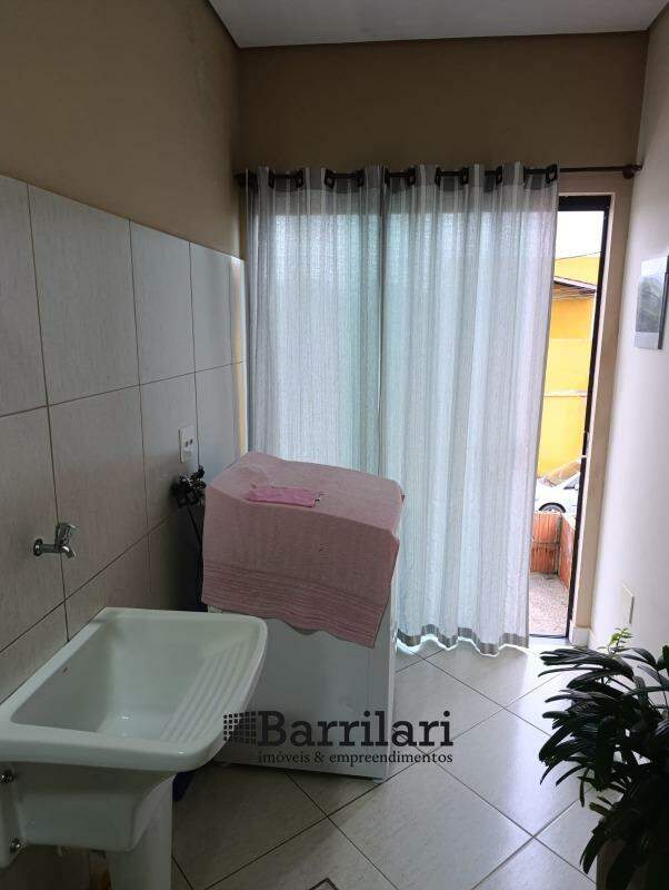 Casa para aluguel no Jardim Paraíso: 