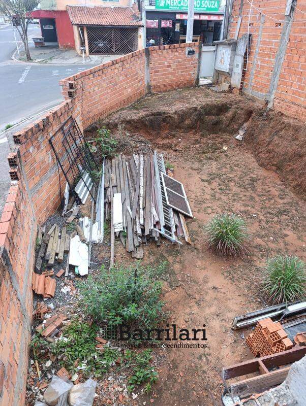 Casa para aluguel no Jardim Paraíso: 