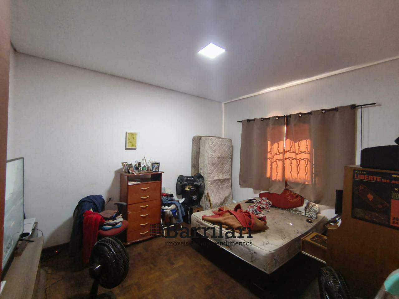 Casa à venda no Centro: 