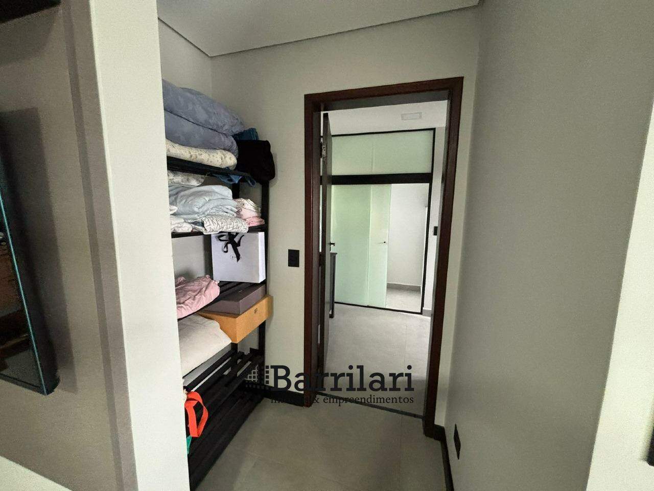 Casa em condomínio para aluguel no Vilage Santo Antônio: 