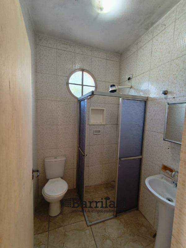 Casa em condomínio à venda no Jardim Irene: 