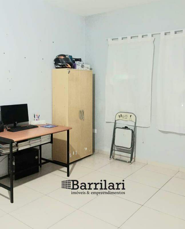Casa à venda no Residencial Água Branca: 