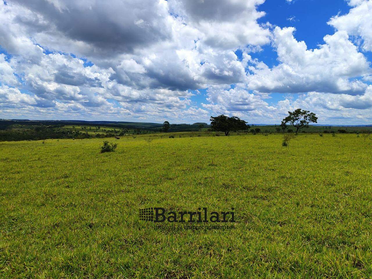 Fazenda à venda no Area Rural de Botucatu: 