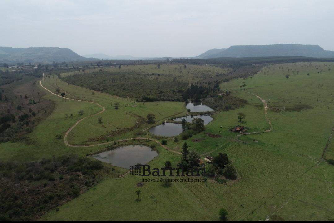 Fazenda à venda no Area Rural de Botucatu: 